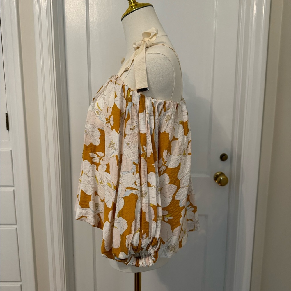 Floral Off-the-shoulder MON RENN Top - Picture 2 of 12